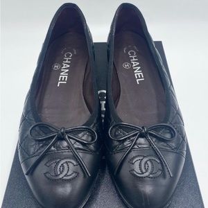 Chanel ballerina flats